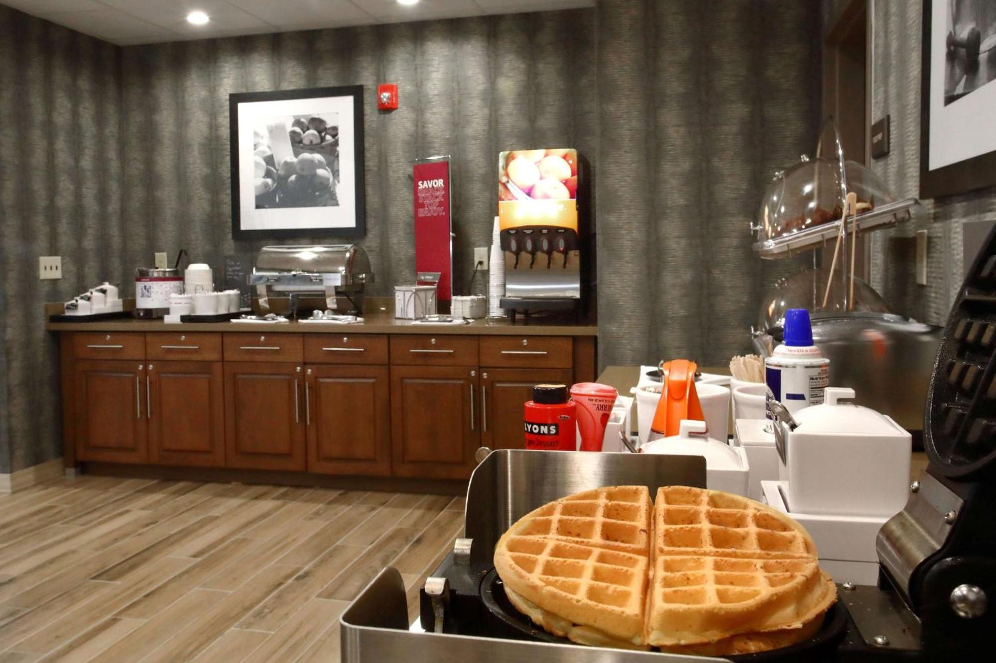 Hampton Inn & Suites By Hilton Baltimore/Aberdeen, Md Zewnętrze zdjęcie